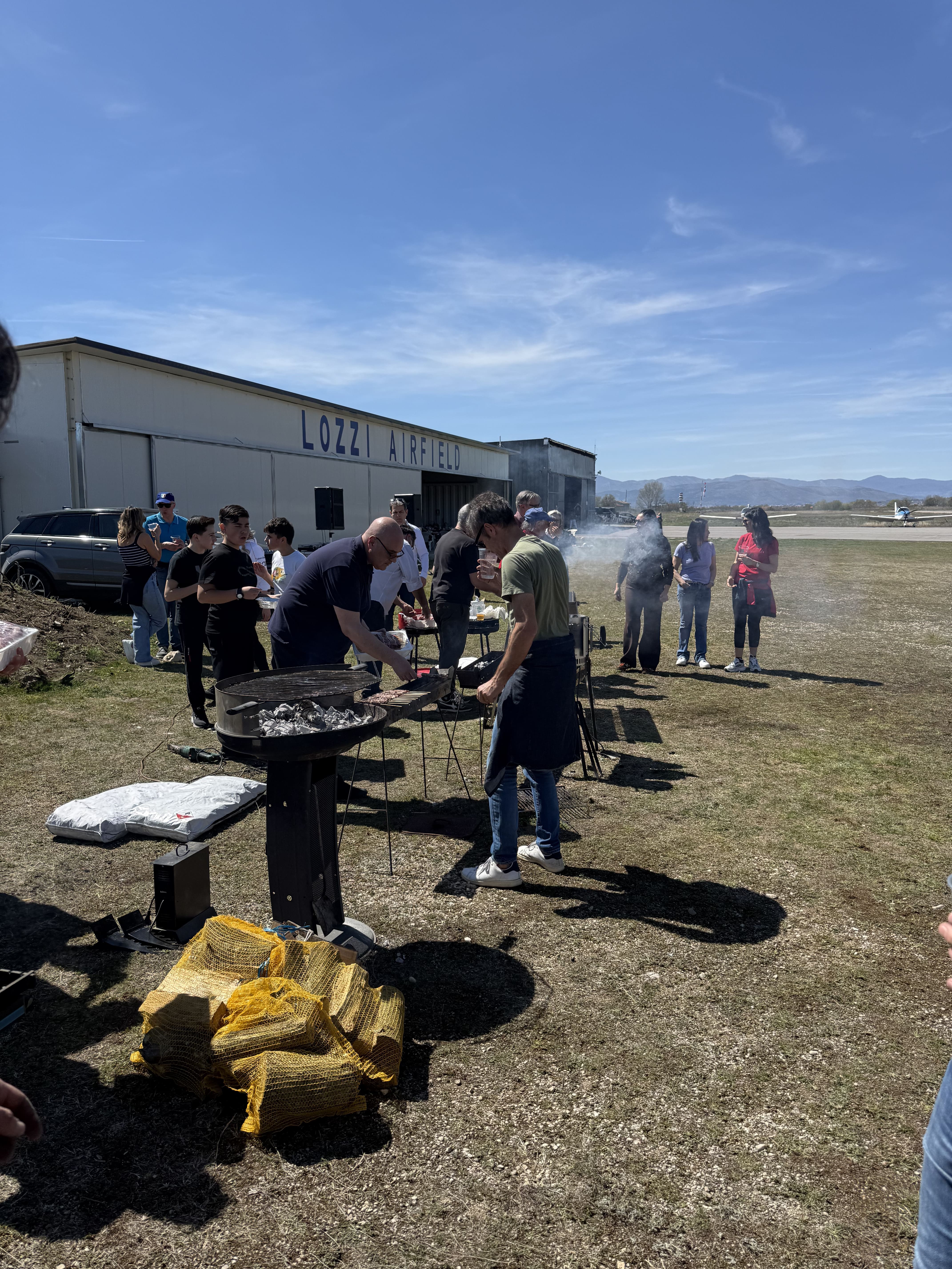Pranzo conviviale nella clubhouse dell'Aeroclub